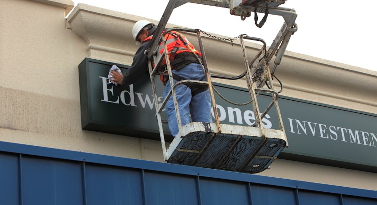 FASTSIGNS® Recognised as a Recession-Proof Franchise